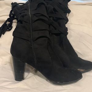 Womens black heels